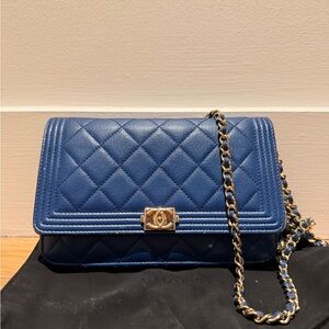 CHANEL BLUE QUILTED CAVIAR BOY WALLET ON CHAIN